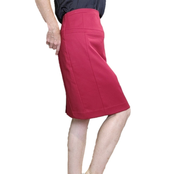 Pencil skirt red color Size 6 EXPRESS DESIGN STUDIO - Picture 4 of 16